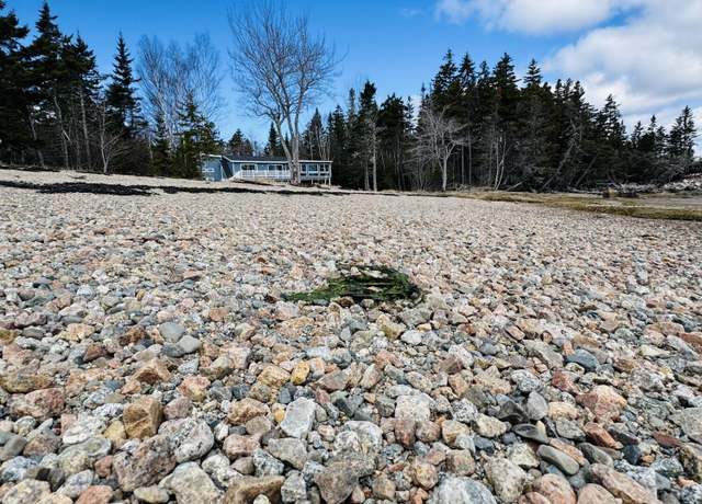 Property at 10 Point Rd, Steuben, ME 04680, 3 beds, 3 baths