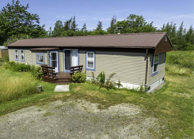 Property at 457 County Rd, Lubec, ME 04652, 3 beds, 2 baths