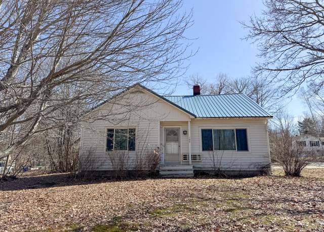Property at 108 Enfield Rd, Lincoln, ME 04457, 4 beds, 1 bath