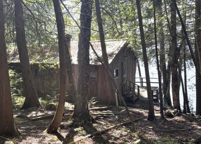 Property at 77 Orchard Dr, Saint Albans, ME 04971, 2 beds, 1 bath