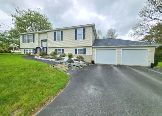 Property at 52 Mechanic St, Winterport, ME 04496, 5 beds, 3 baths