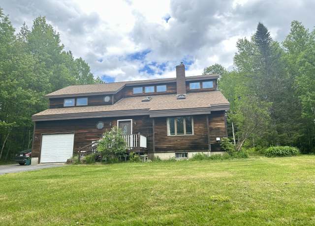 Property at 119 Fenderson Hl N, Wilton, ME 04294, 3 beds, 2.5 baths