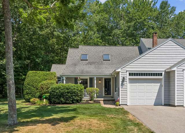 Property at 12 Oxford Ct #12, Kennebunk, ME 04043, 3 beds, 2.5 baths