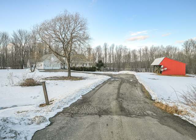 Property at 60 Alfalfa Rd, Sidney, ME 04330, 3 beds, 3.5 baths