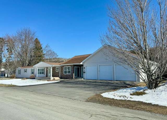 Property at 20 W Market St, Fort Kent, ME 04743, 2 beds, 2 baths