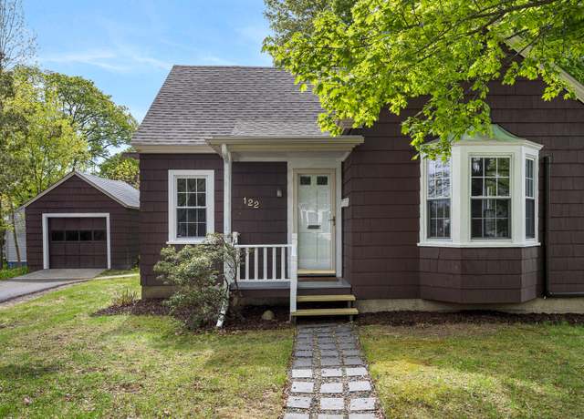 Property at 122 Fourteenth St, Bangor, ME 04401, 3 beds, 2 baths