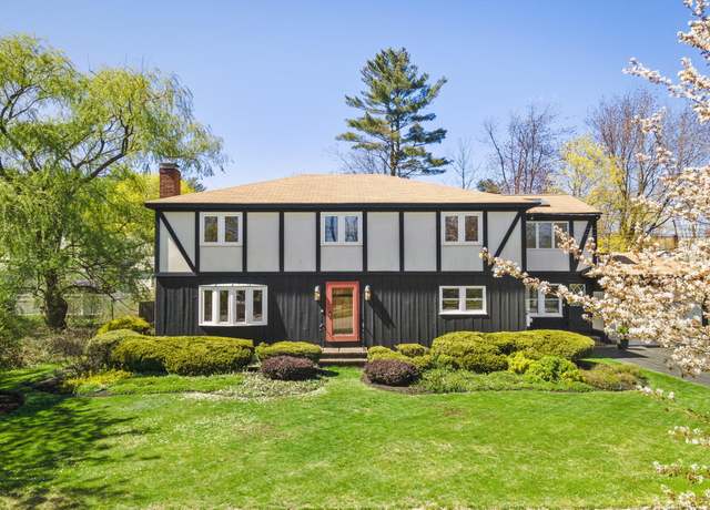 Property at 46 Bartley Ave, Portland, ME 04103, 5 beds, 3.5 baths