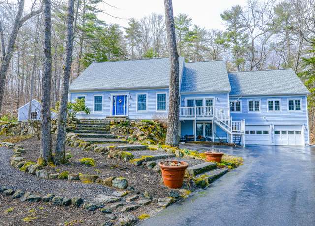 Property at 23 Spruce Ln, Naples, ME 04055, 4 beds, 3.5 baths