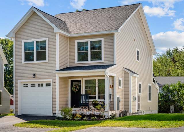 Property at 17 Baxter Ln #4, Gorham, ME 04038, 3 beds, 2.5 baths