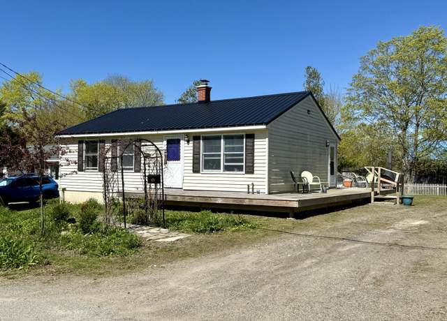 Property at 63 Spring St, Calais, ME 04619, 3 beds, 1 bath