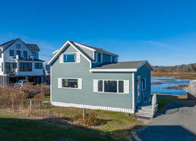 Property at 2 White Sands Ln, Scarborough, ME 04074, 2 beds, 1 bath