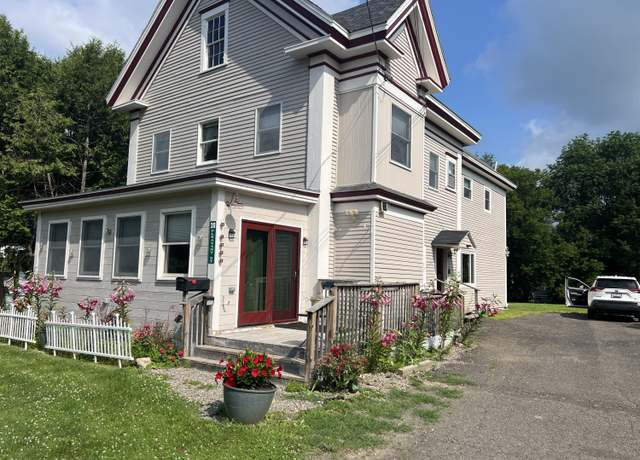 Property at 30 Pleasant St, Houlton, ME 04730, 4 beds, 2.5 baths