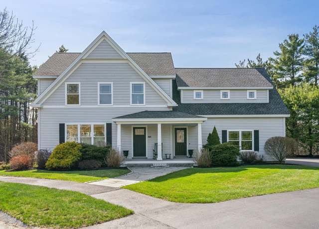 Property at 15 Mussel Cove Ln, Falmouth, ME 04105, 4 beds, 3.5 baths
