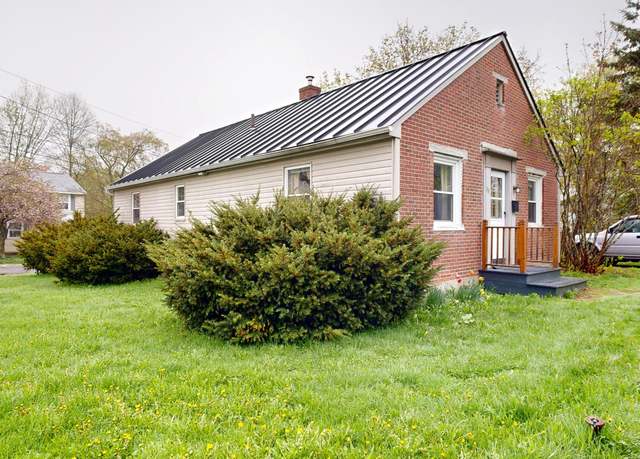 Property at 58 Denny Rd, Bath, ME 04530, 3 beds, 1 bath
