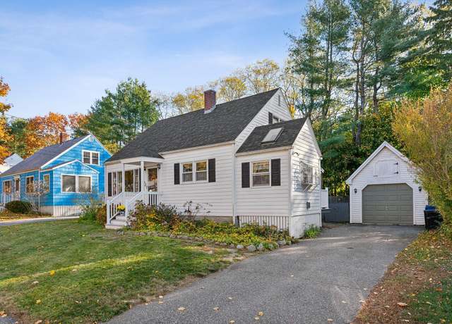 Property at 56 E Commonwealth Dr, Portland, ME 04103, 3 beds, 1 bath
