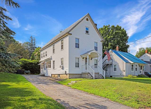 Property at 696 Crescent Ave, Rumford, ME 04276, 3 beds, 1 bath