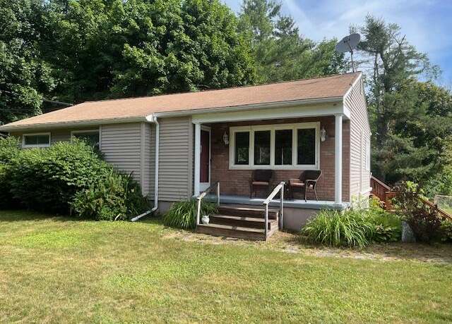 Property at 6 Kennison St, Manchester, ME 04351, 3 beds, 2.5 baths