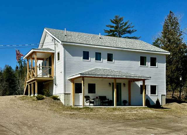 Property at 721 S River Rd, Calais, ME 04619, 3 beds, 2 baths