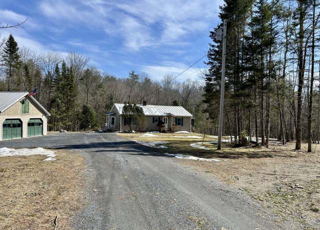Property at 838 Cross Town Rd, Embden, ME 04958, 3 beds, 1.5 baths