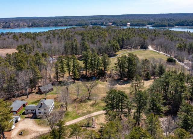 Property at 544 River Rd, Newcastle, ME 04553, 4 beds, 3.5 baths