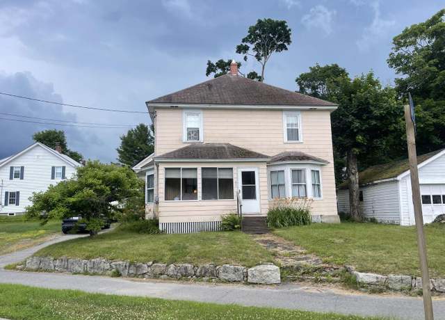 Property at 224 Central St, Millinocket, ME 04462, 5 beds, 1.5 baths