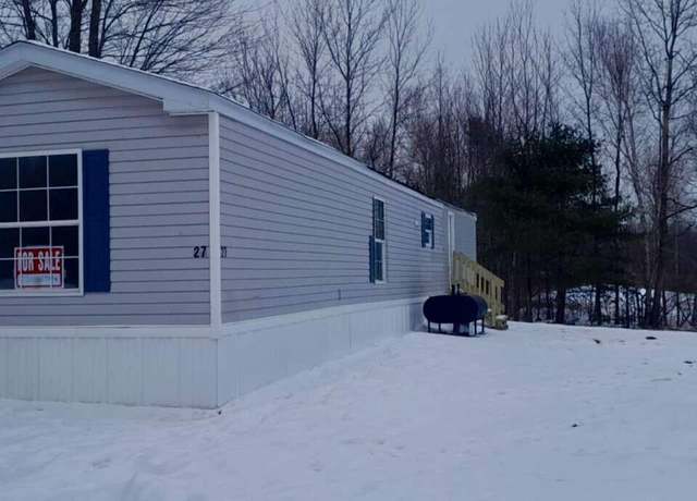 Property at 14 Field Rd, Searsport, ME 04974, 2 beds, 1 bath