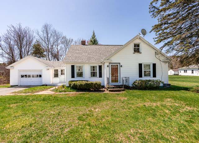 Property at 37 Shaker Rd, Gray, ME 04039, 3 beds, 2 baths