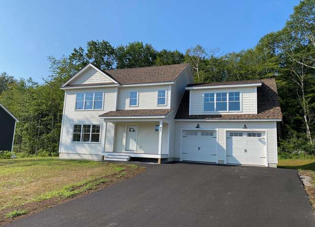 Property at 47 Woodbrey Ln, Standish, ME 04084, 3 beds, 2.5 baths