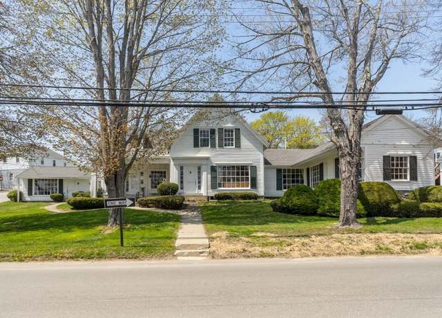 Property at 34 Townsend Ave, Boothbay Harbor, ME 04538, 3 beds, 0.5 baths