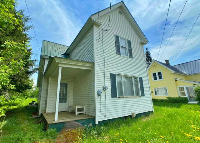 Property at 11 Byron St, Fort Fairfield, ME 04742, 5 beds, 1 bath