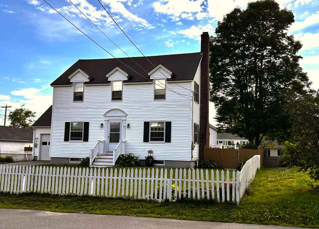 Property at 1282 High St, Bath, ME 04530, 3 beds, 1.5 baths