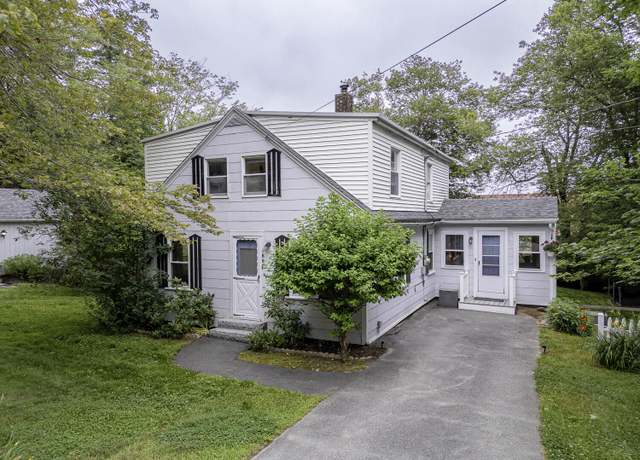 Property at 189 Woodside Rd, Brunswick, ME 04011, 3 beds, 1.5 baths