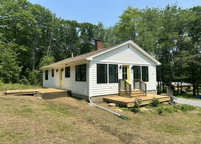 Property at 360 Vinal St, Rockport, ME 04856, 2 beds, 2 baths