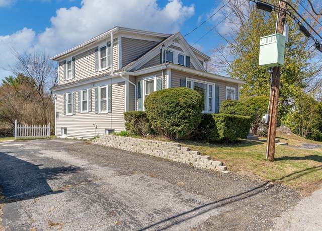 Property at 91 Pettingill St, Lewiston, ME 04240, 3 beds, 2 baths
