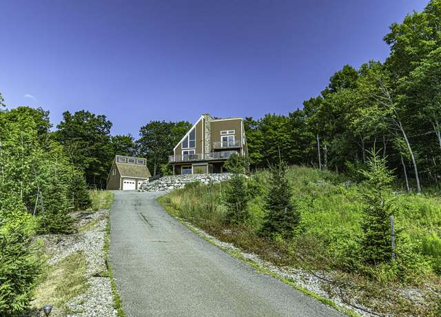 Property at 40 Skyline Dr, Holden, ME 04429, 4 beds, 3 baths