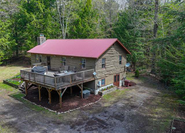 Property at 124 Alpine Village Rd, Harrison, ME 04040, 3 beds, 2 baths