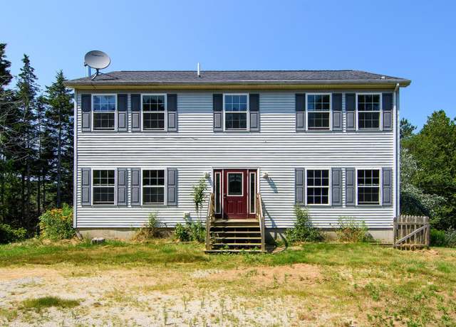 Property at 38 Wrong Way, Brooksville, ME 04617, 4 beds, 2.5 baths