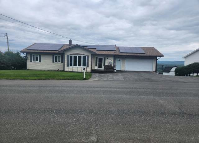 Property at 508 Albert St, Madawaska, ME 04756, 3 beds, 1.5 baths
