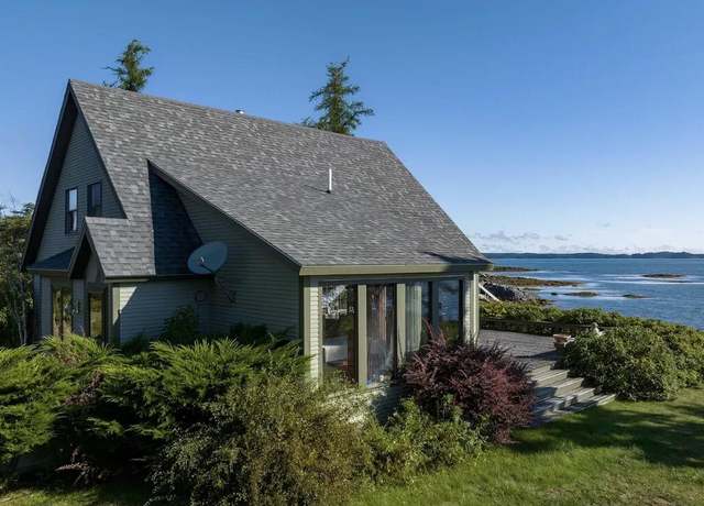 Property at 1 Moosabec Shrs, Jonesport, ME 04649, 2 beds, 1.5 baths