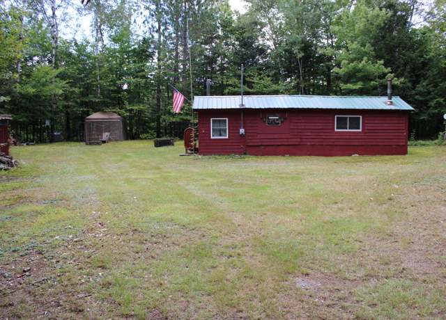 Property at 82 Howard Hill Rd, New Portland, ME 04961, 1 bed