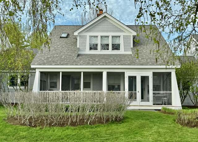 Property at 54 Village Way #54, Rockport, ME 04856, 3 beds, 2.5 baths
