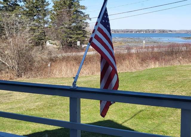 Property at 6 Glenmere Rd, Saint George, ME 04860, 3 beds, 2 baths