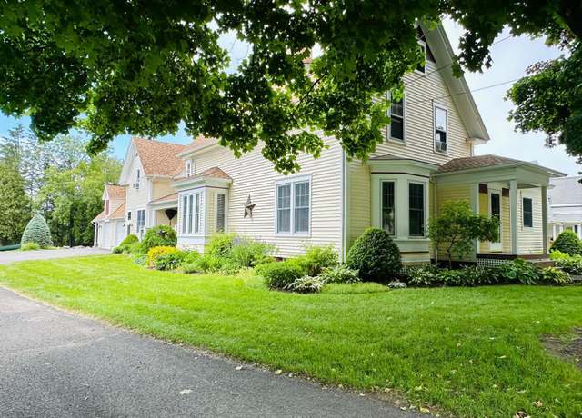 Property at 46 3rd St, Presque Isle, ME 04769, 4 beds, 2.5 baths