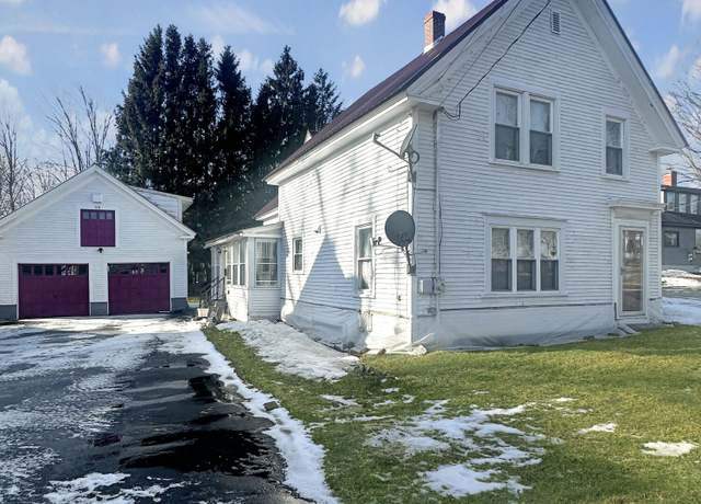 Property at 98 North St, Dover-foxcroft, ME 04426, 3 beds, 1 bath