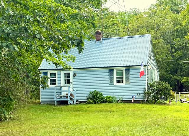 Property at 74 Hearn Rd, Saco, ME 04072, 2 beds, 1 bath