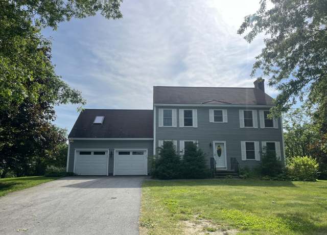Property at 13 Cumberland Cmn, Cumberland, ME 04021, 3 beds, 2.5 baths