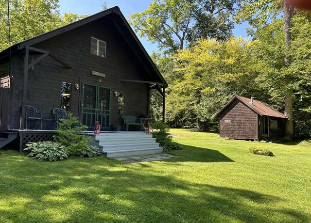 Property at 276 S Cove Rd, Willimantic, ME 04443, 3 beds, 1 bath