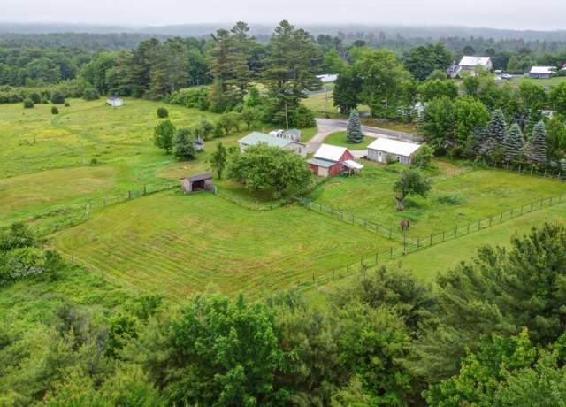 Property at 37 Quaker Ridge Rd, Casco, ME 04015, 3 beds, 2.5 baths