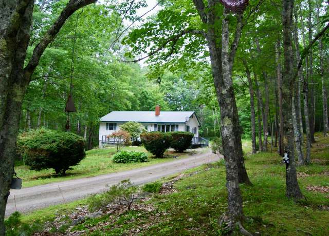 Property at 16 Evergreen Estates Rd, Nobleboro, ME 04555, 3 beds, 1 bath