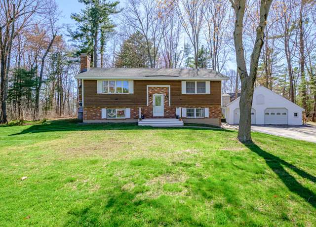 Property at 5 Autumn Ln, Scarborough, ME 04074, 3 beds, 2 baths